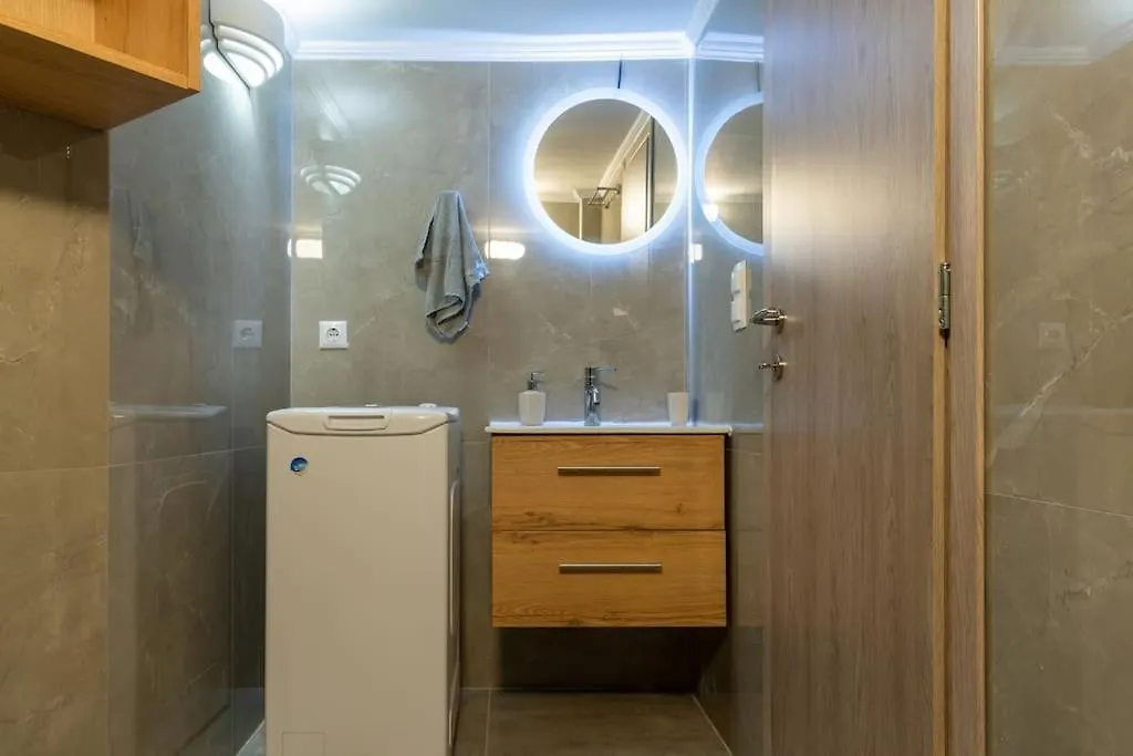 F-Residence Thessaloniki Center 0*,